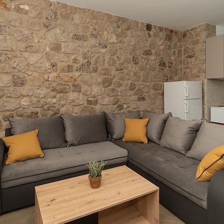 Lithos Suites Φοινικούντα Εξωτερικό φωτογραφία