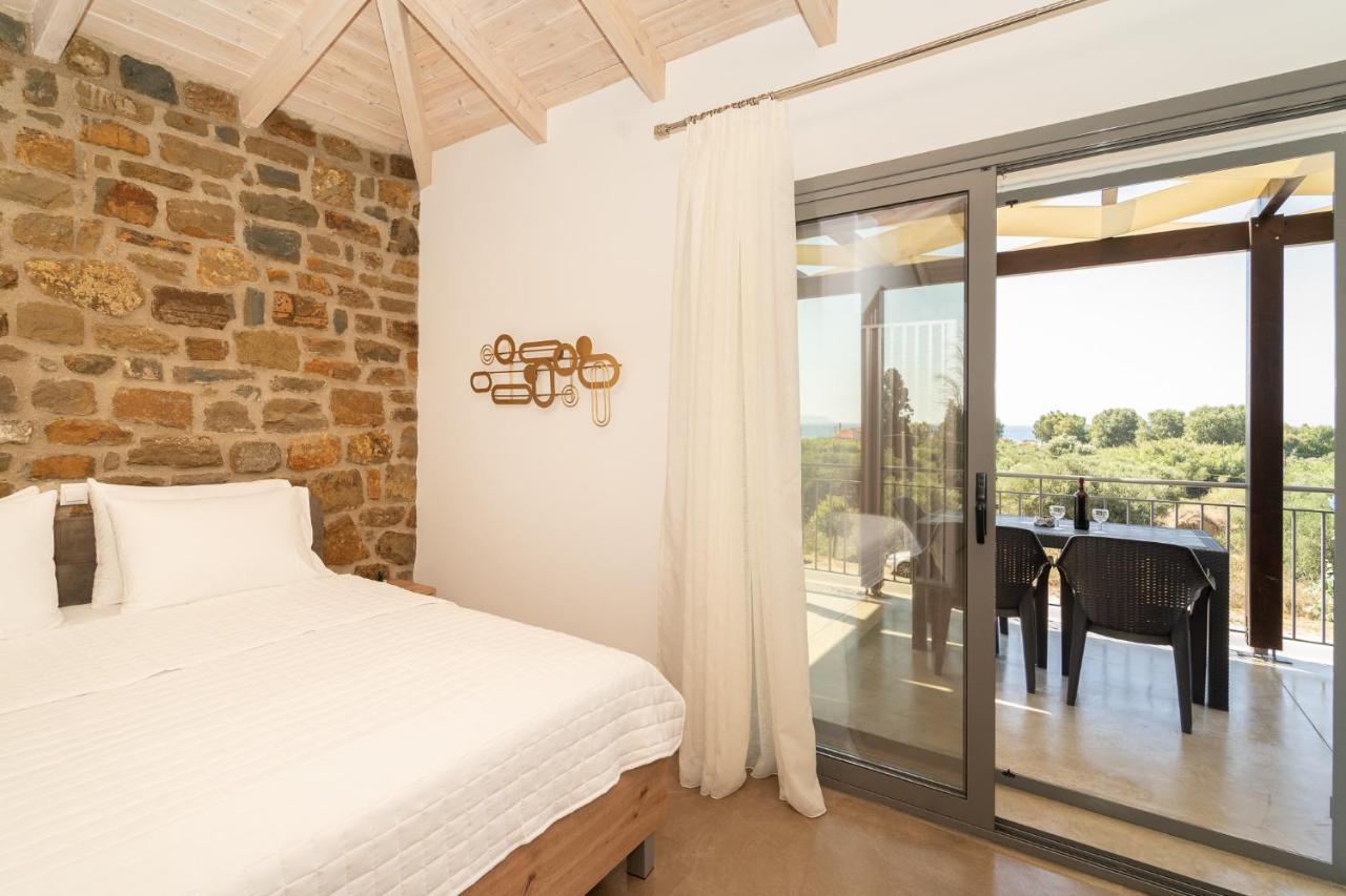 Lithos Suites Φοινικούντα Εξωτερικό φωτογραφία
